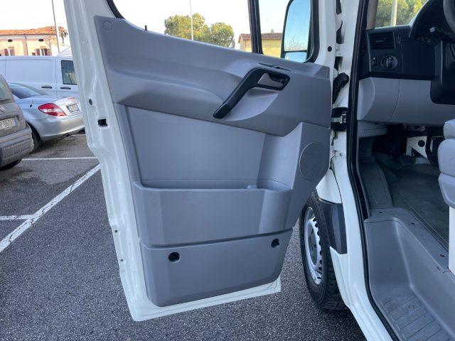 VOLKSWAGEN Crafter 35 2.5 TDI 109CV PM-TM Furgone - IVA DEDUCIBILE