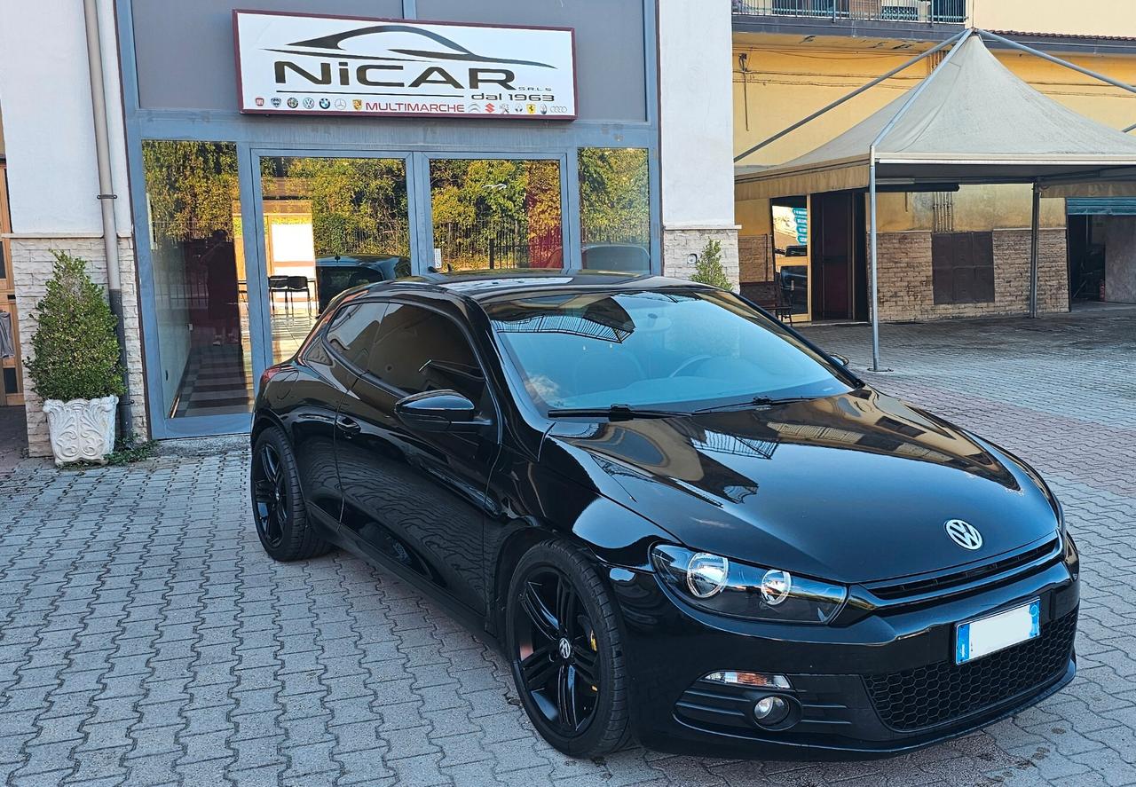 Volkswagen Scirocco 1.4 TSI 160CV