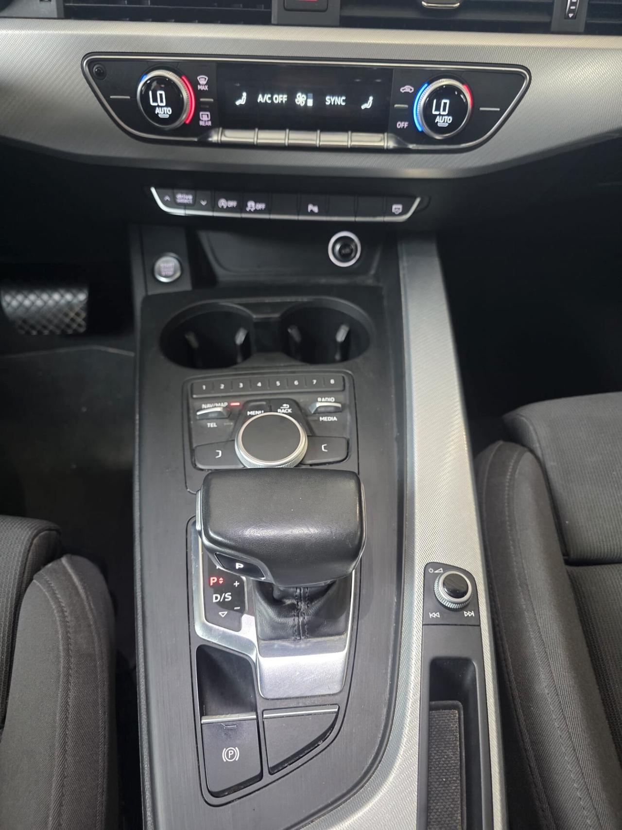 Audi A4 Avant 2.0 TDI 122 CV Business
