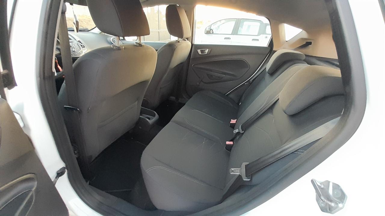 Ford Fiesta 1.5 TDCi 75CV 5 porte