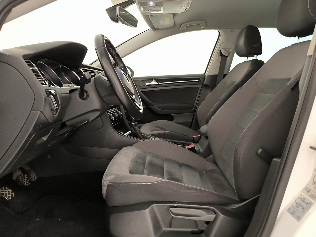 Volkswagen Golf 5p 1.5 tgi executive 130cv