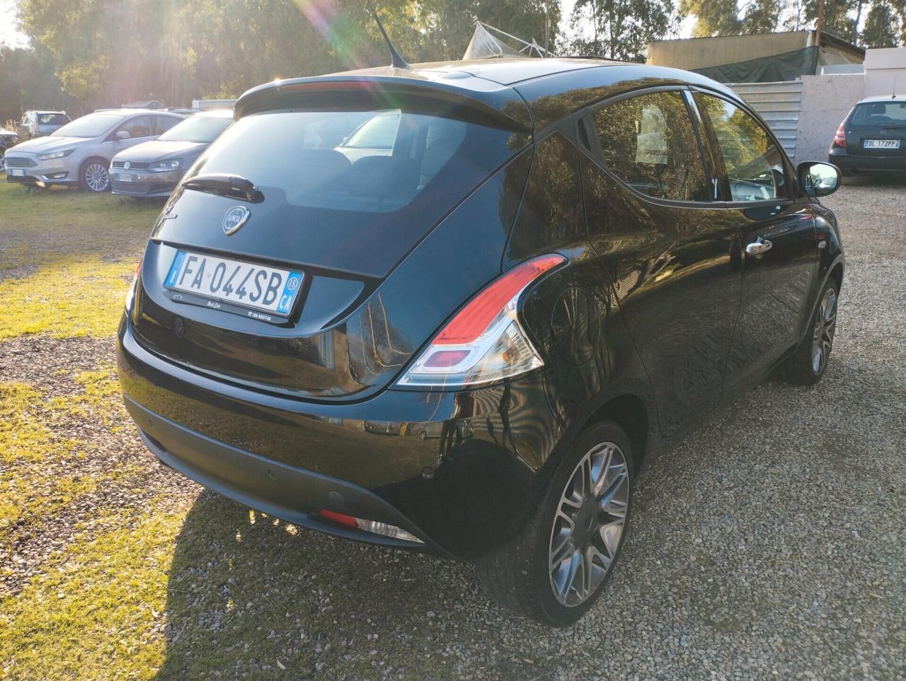 Lancia Ypsilon 1.3 MJT 16V 95 CV 5 porte S&S Platinum