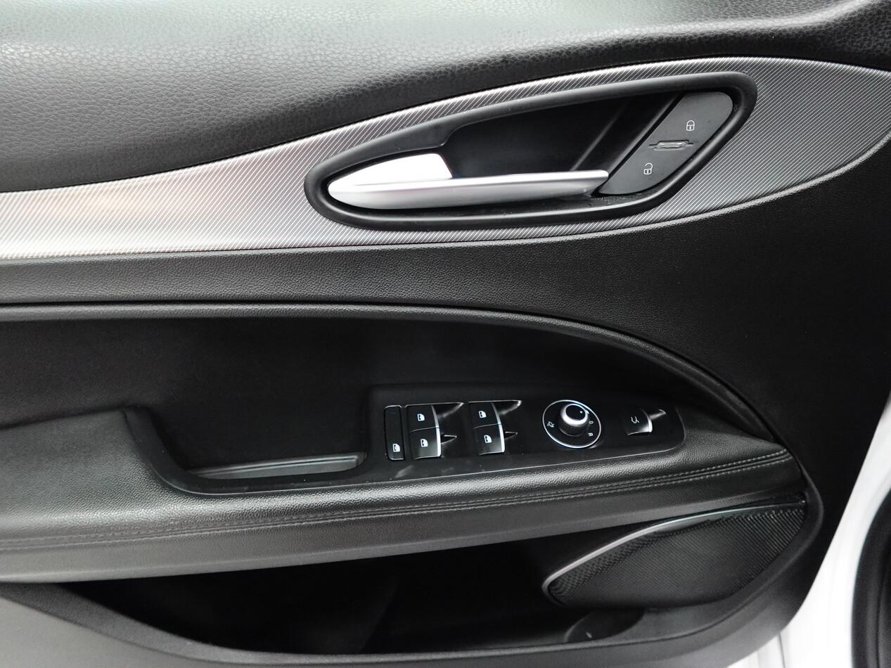 Alfa Romeo Stelvio 2.2 MJT 190 CV AT8 Q4 SPRINT