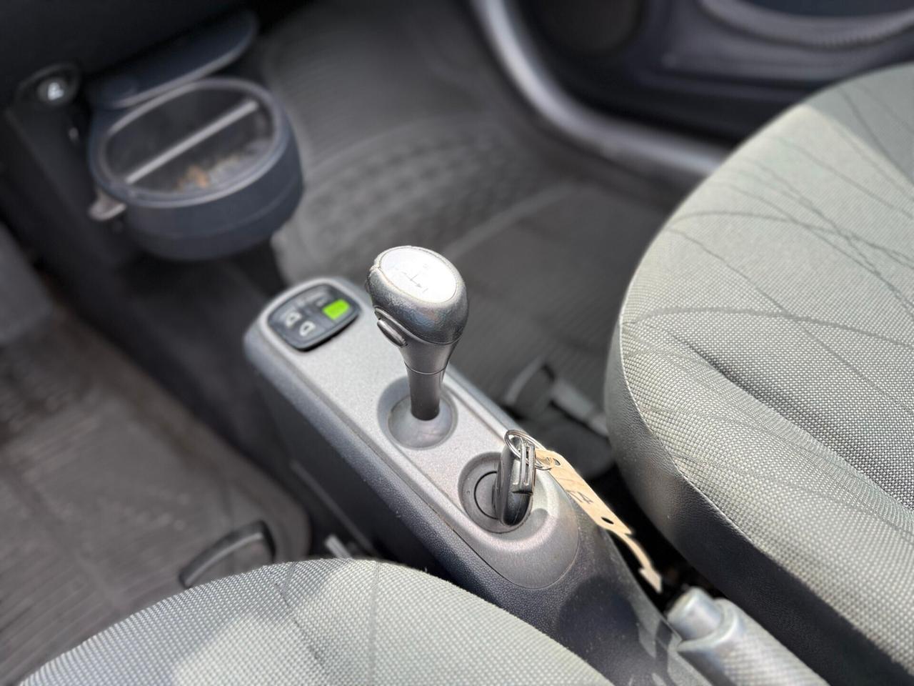 Smart ForTwo 1.0 MHD 70 CV Cabrio Passion