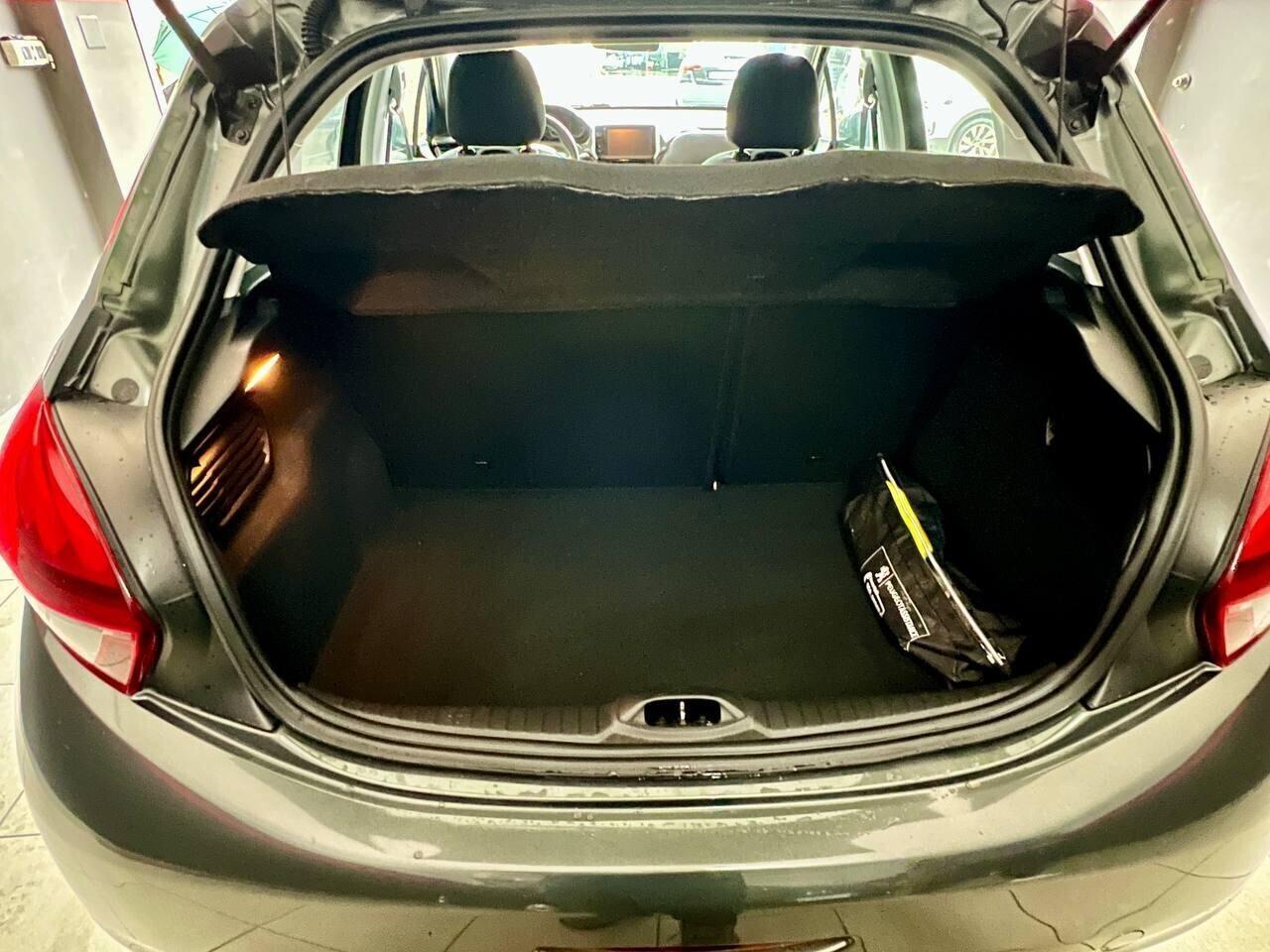 Peugeot 208 PureTech 82 5 porte Allure