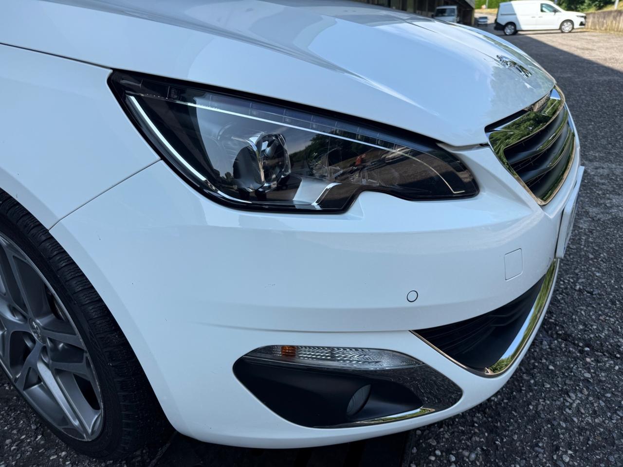 Peugeot 308 1.6 THP 125 CV Allure