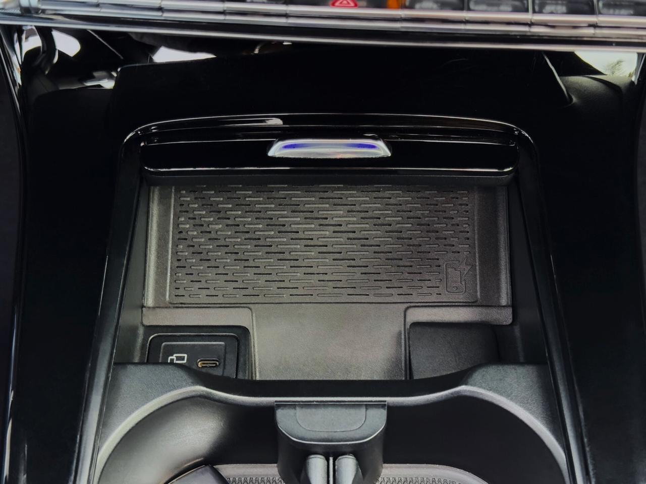 Mercedes-Benz CLA 200 d Shooting Brake Premium AMG TETTO