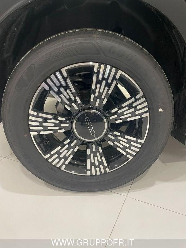 FIAT 600 Hybrid 110 CV DCT MHEV