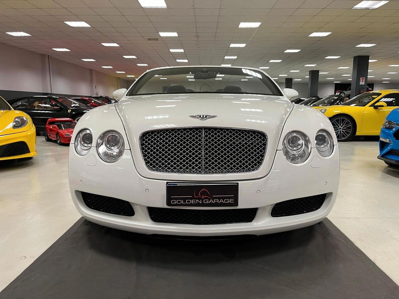 Bentley Continental GTC W12 560cv Pack Mulliner