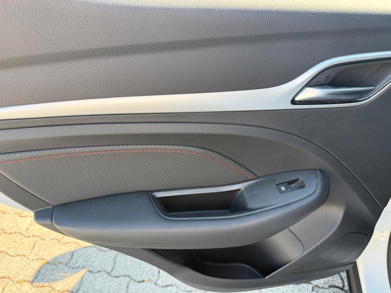 Mg ZS 1.5 VTi-tech Comfort - ok neopatentati -