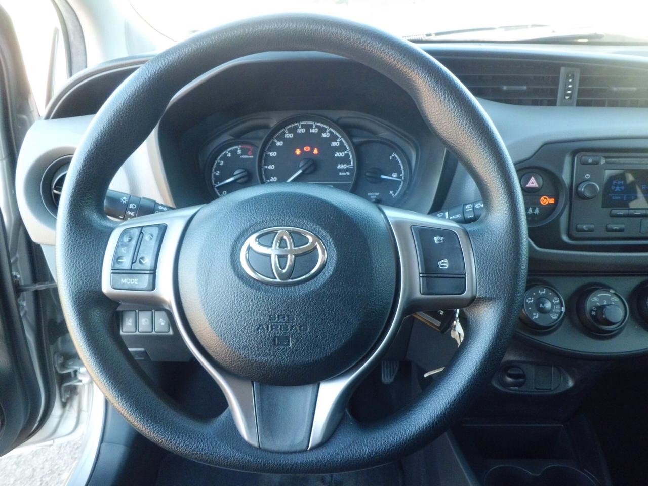 Toyota Yaris 1.4 D-4D 5 porte Lounge