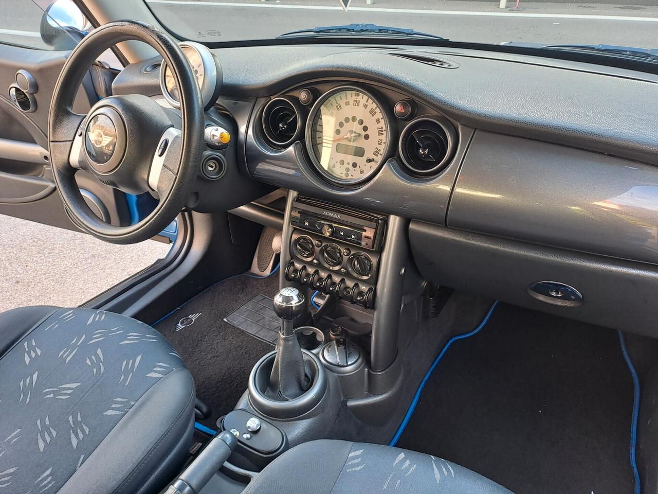 Mini 1.4 tdi One D de luxe