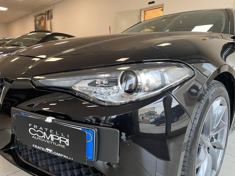 Alfa Romeo Giulia Giulia 2.2 Turbodiesel 160 CV AT8 Business