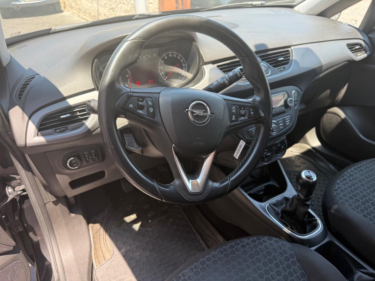 Opel Corsa 1.3 multijet 95 cavalli anno 2016