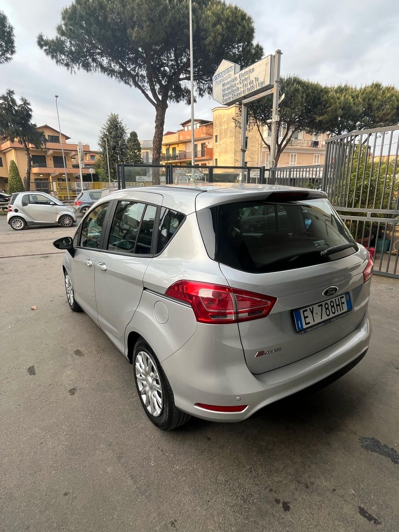 Ford B-Max 1.5 TDCi 75 CV Titanium