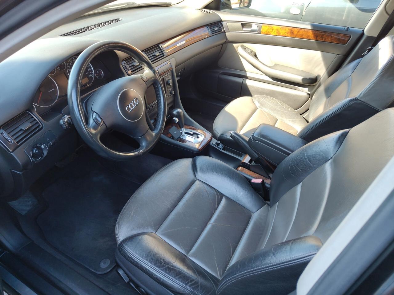 Audi A6 allroad 2.5 TDI 180 CV