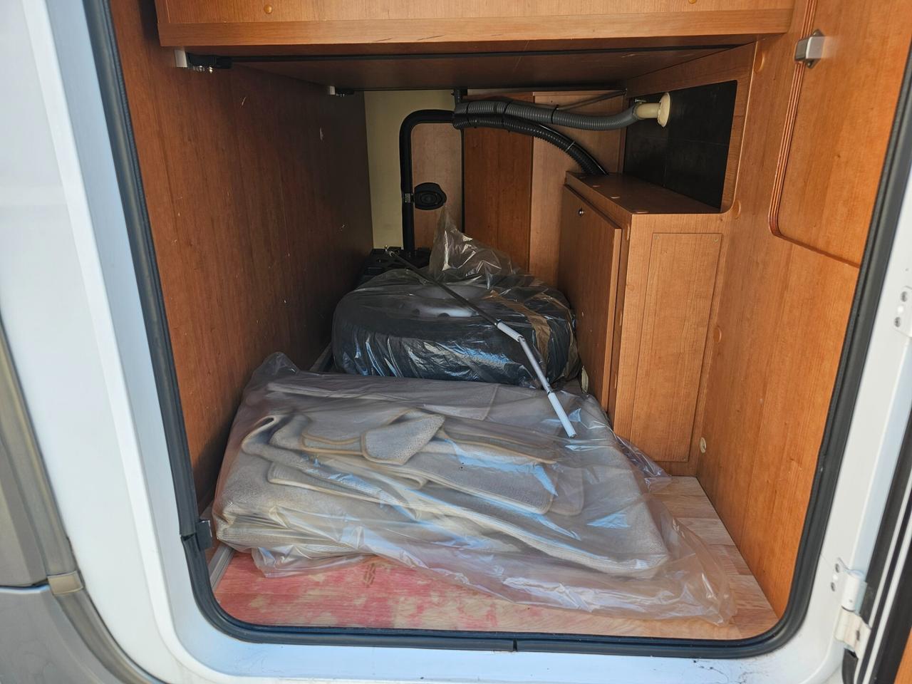 Arca Motorhome 3.0 Diesel 180CV.Nuov.o.2014