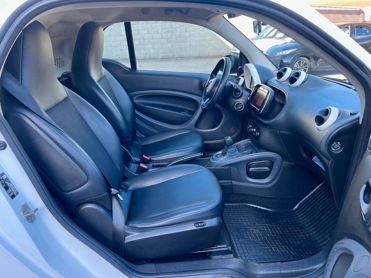 Smart ForTwo 1.0 Passion 71cv twinamic AUTOM. TETTO PANPELLE