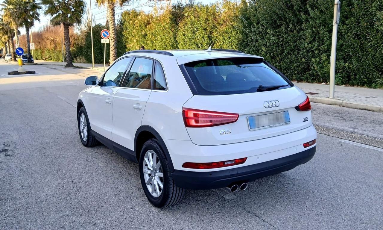Audi Q3 2.0 TDI 150 CV quattro Sport