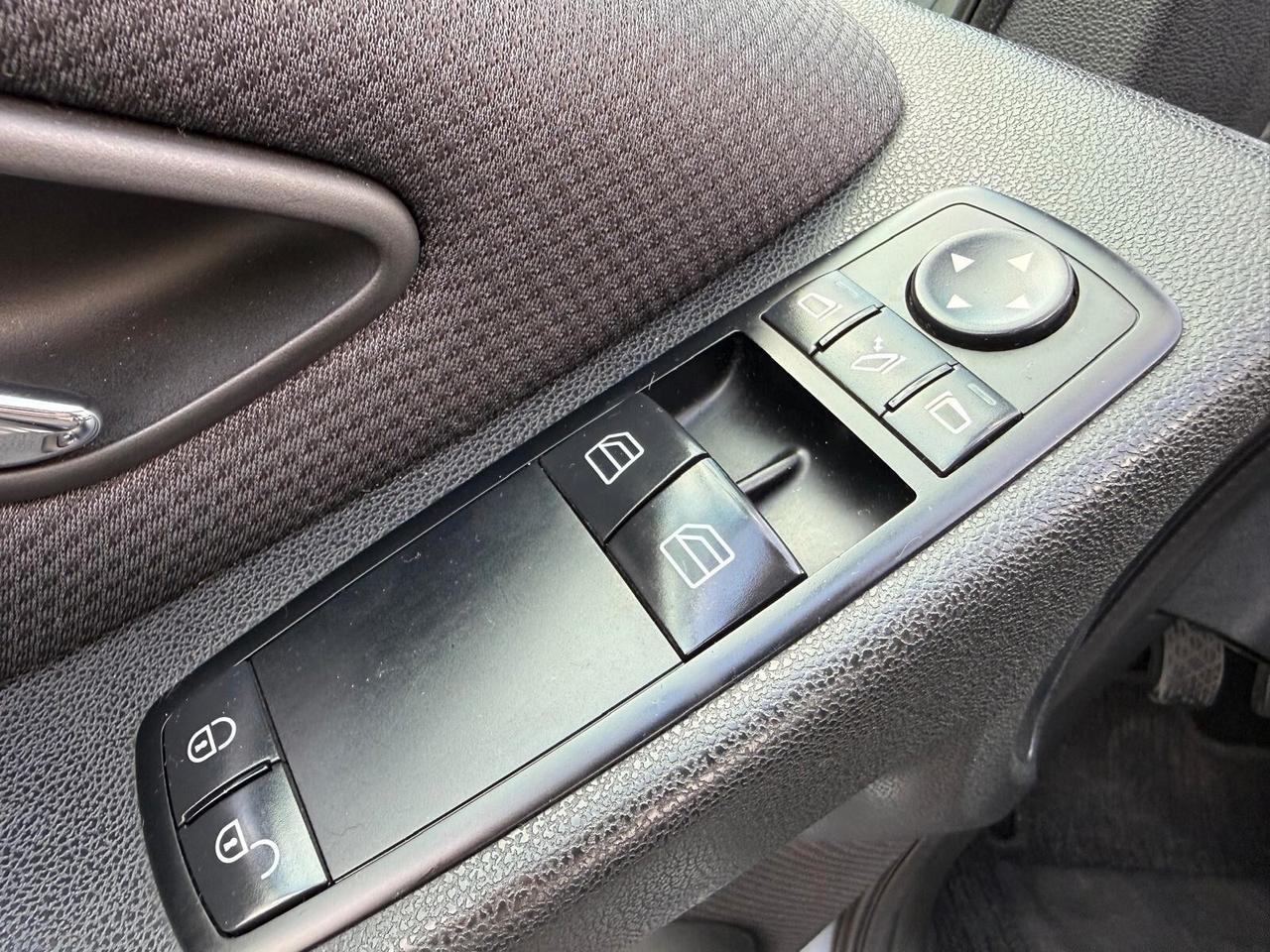 Mercedes-benz A 160 BlueEFFICIENCY Special Edition ok NEOP