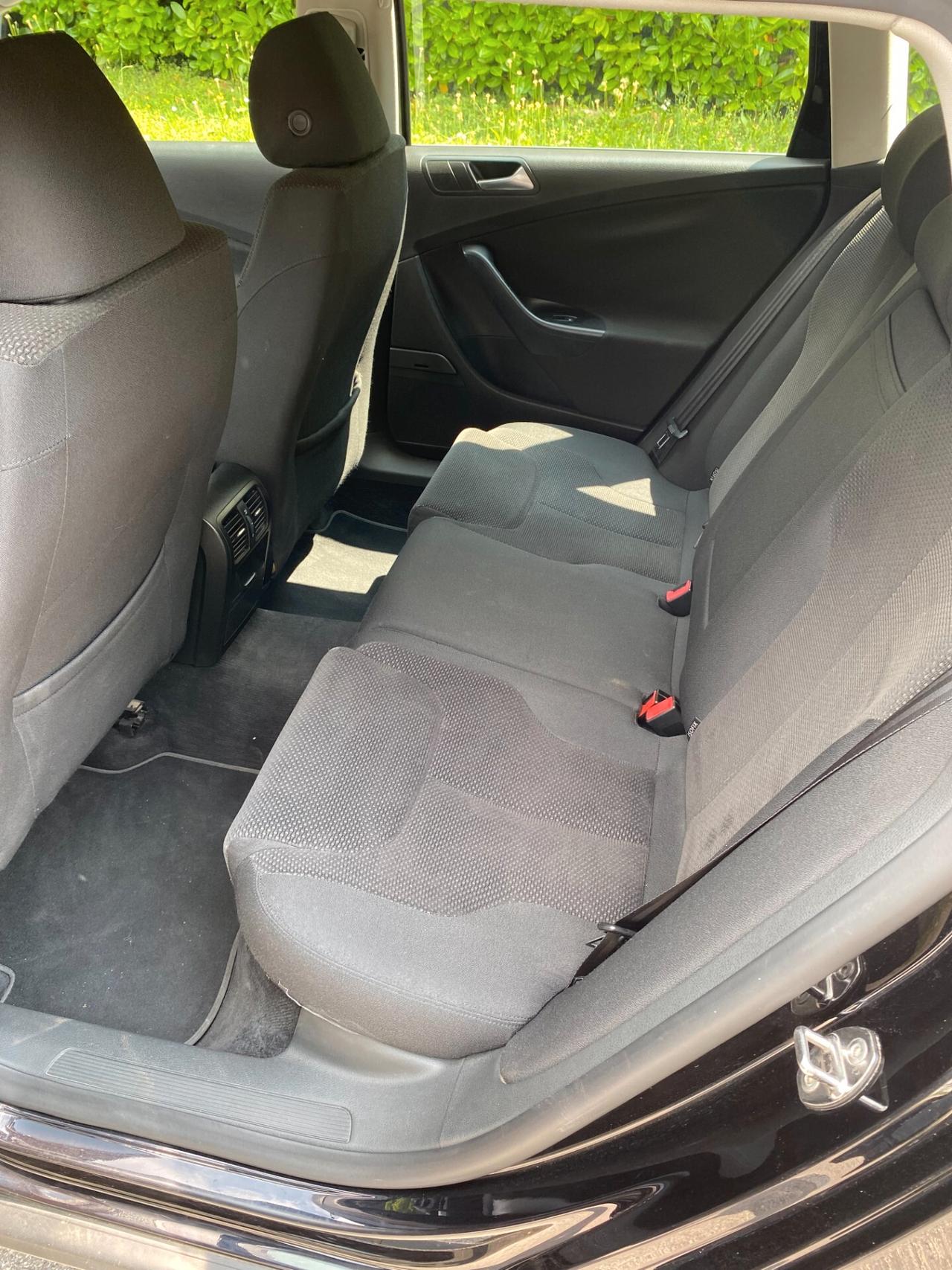 Volkswagen Passat 2.0 TDI DPF Var. Comfortline