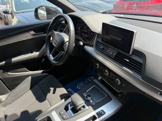AUDI Q5 2.0 TDI quattro S tronic Business Sport