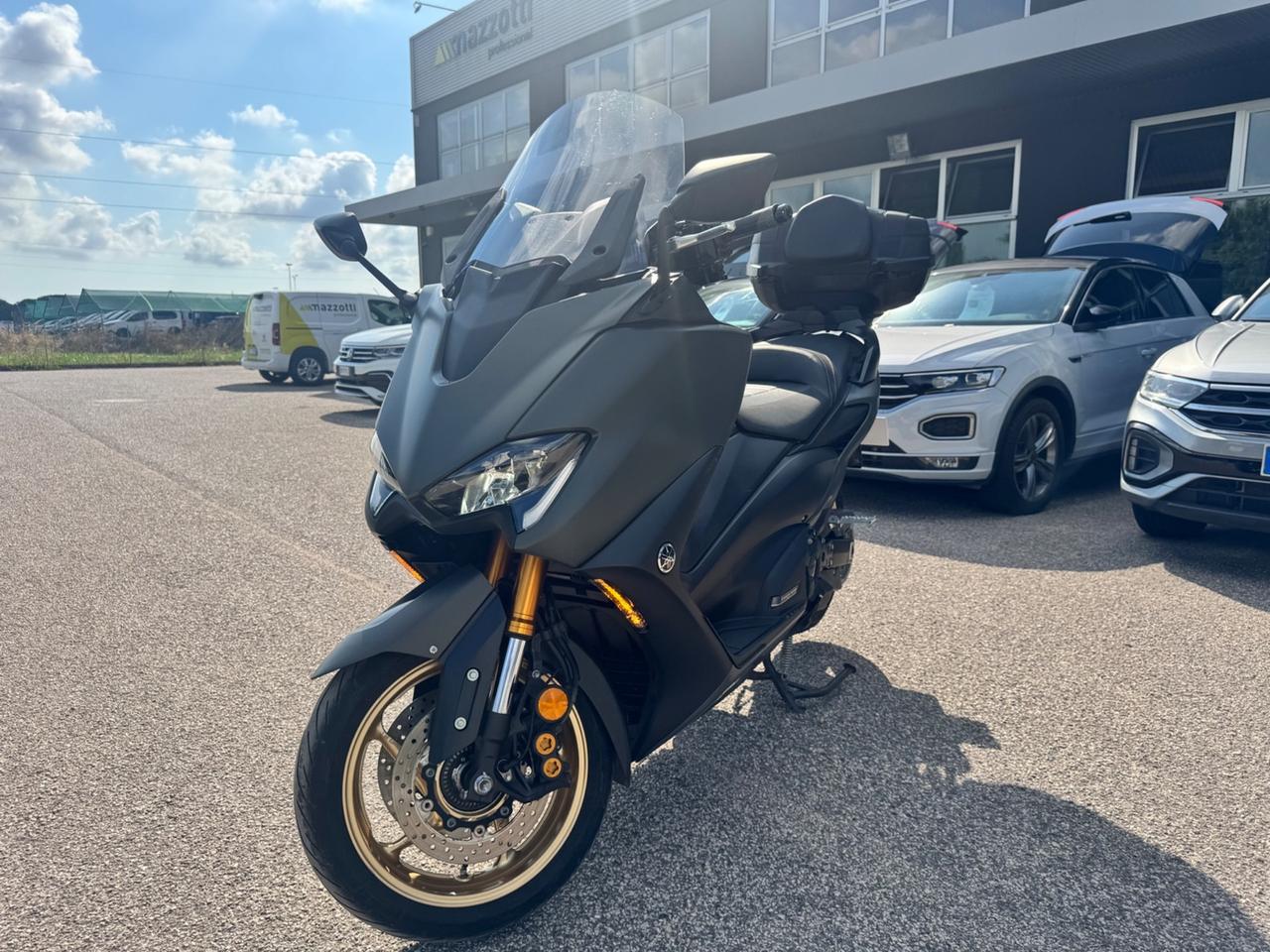 YAMAHA T-MAX 560 TECH ABS 35KW