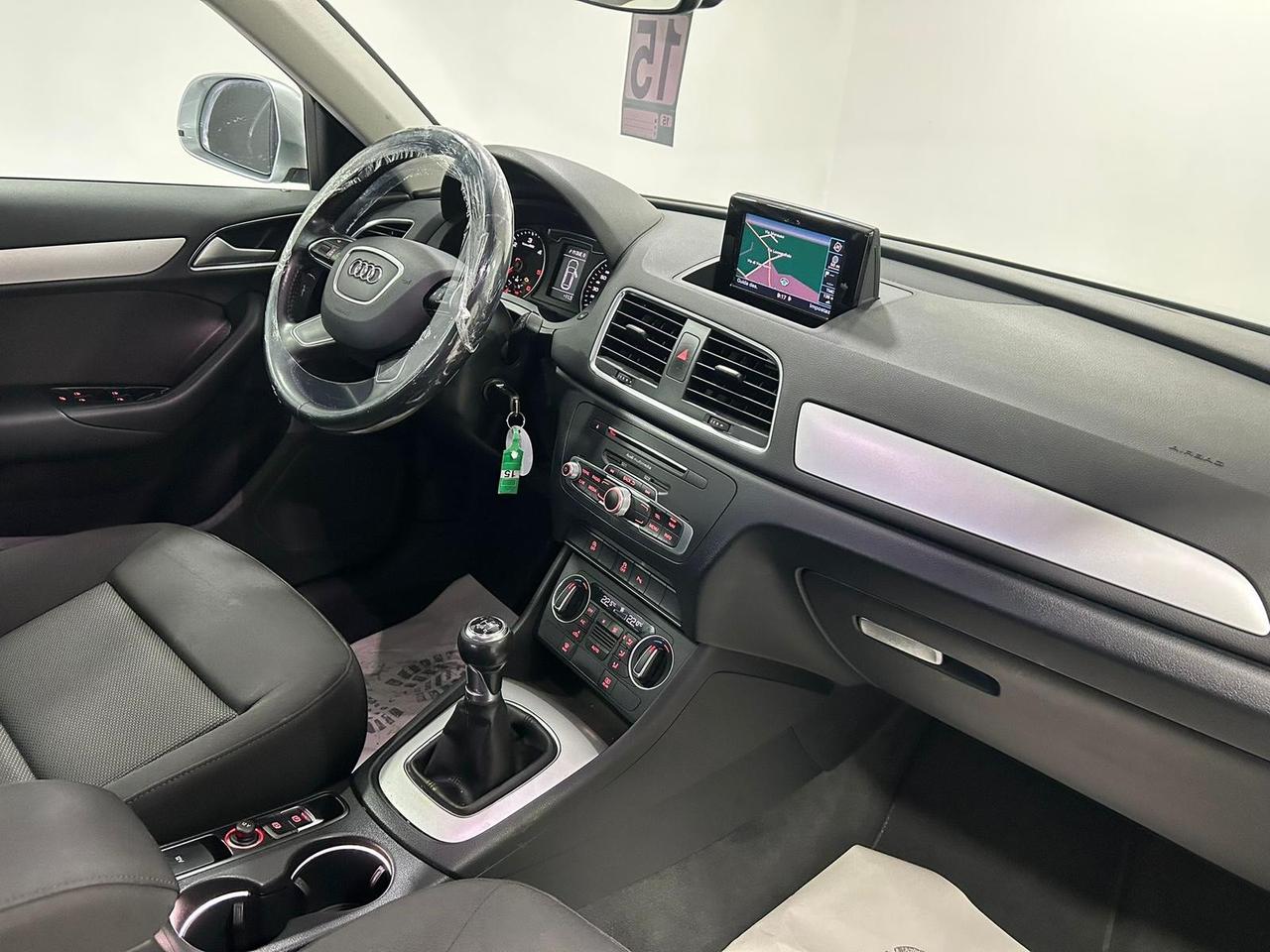 Audi Q3 2.0 TDI 120 CV-LED-NAVI-EURO 6-2017