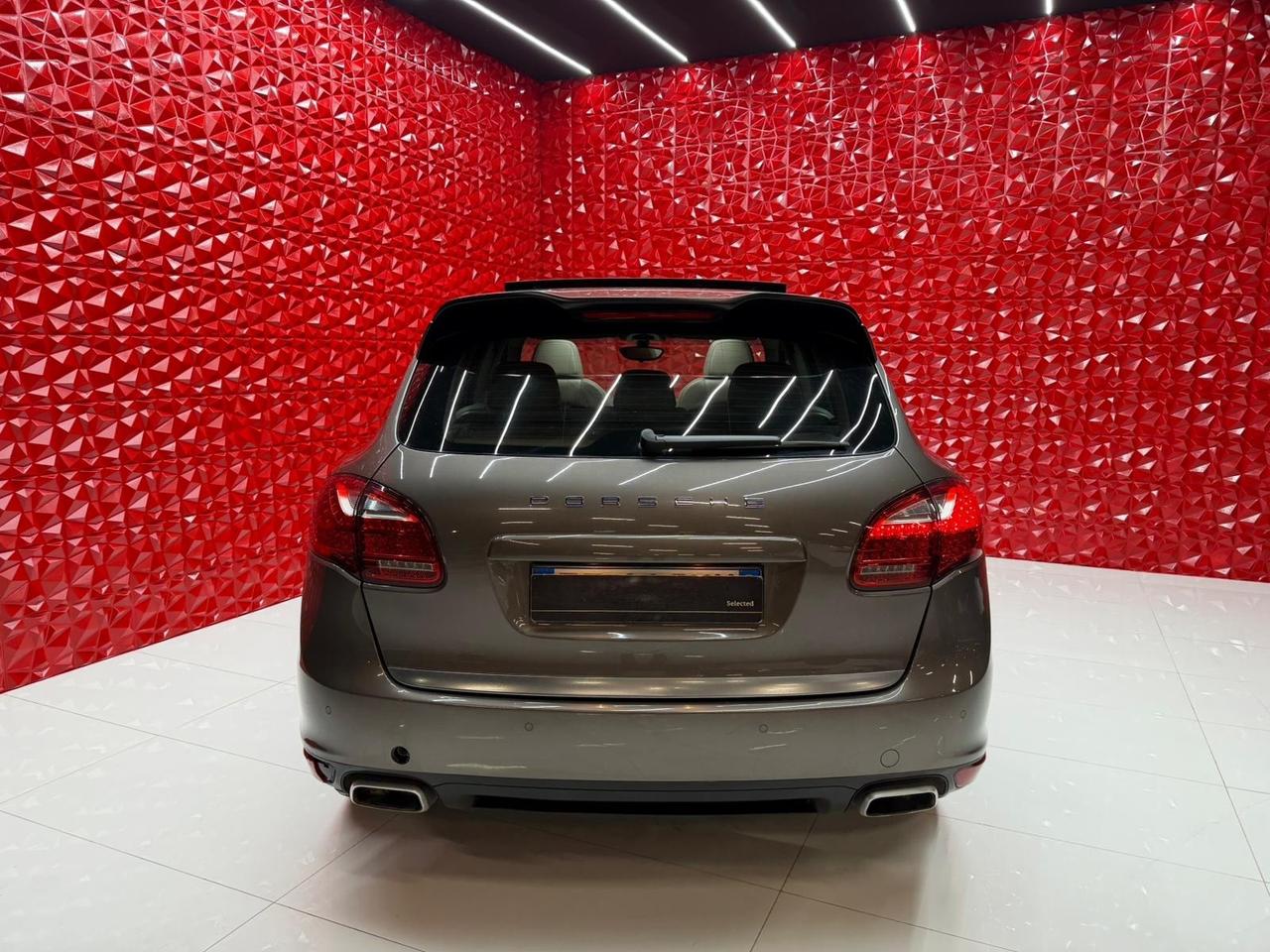 Porsche Cayenne 3.0 Diesel Platinum Edition 250Cv