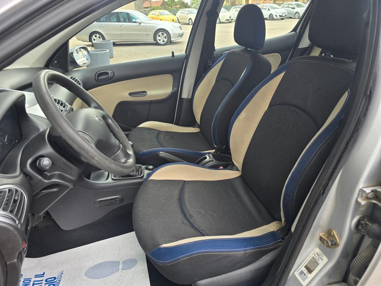 Peugeot 206 1.1 5p. S 60cv NEOPATENTATI