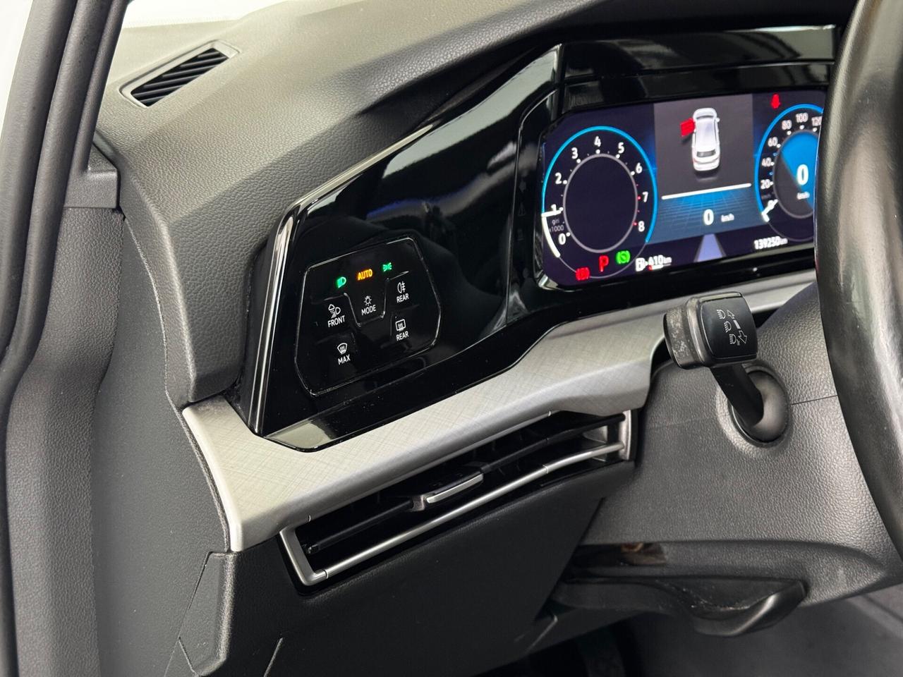 Volkswagen Golf 1.0 TSI EVO Life DSG 110cv PROMO!