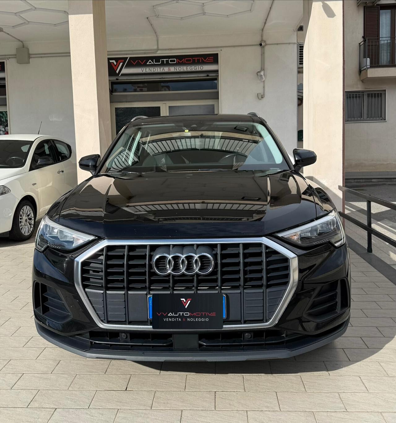 Audi Q3 35 TDI S tronic Business Advanced