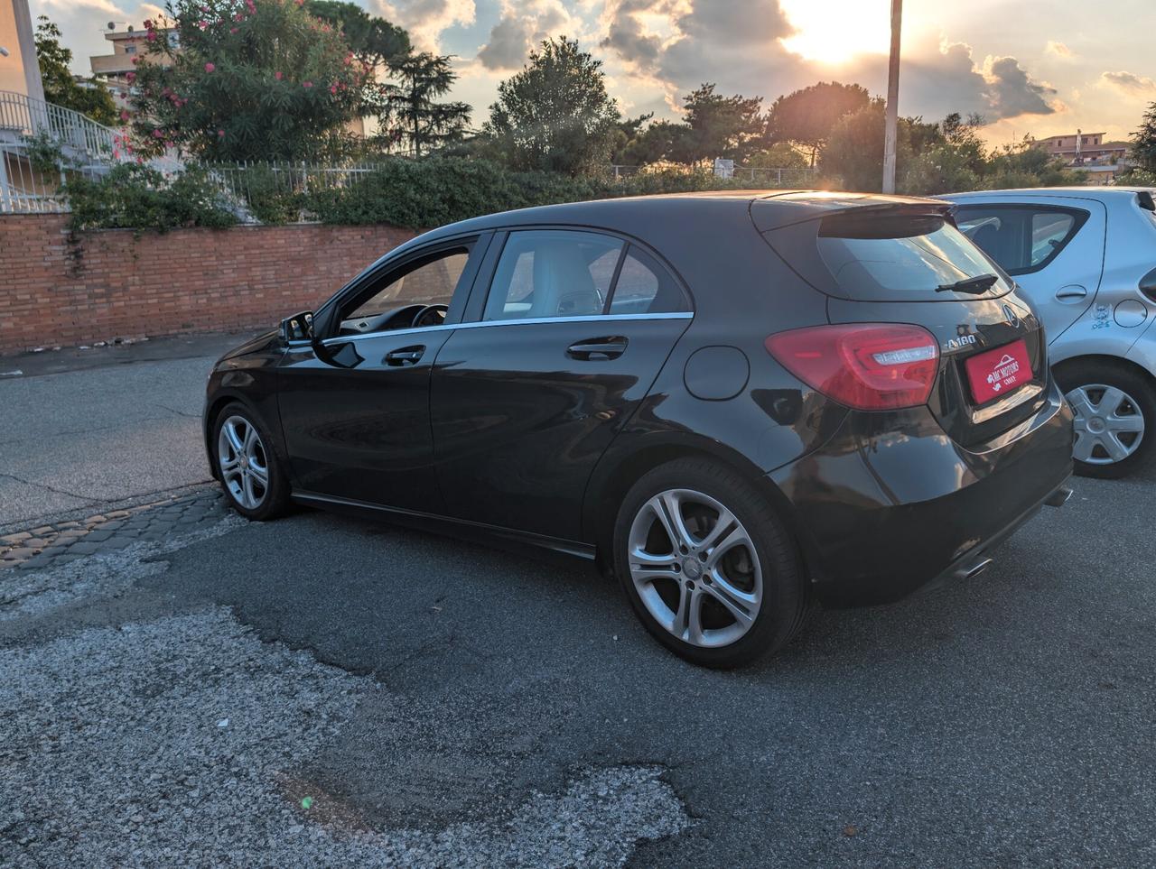 Mercedes-benz A 180 BlueEFFICIENCY Premium