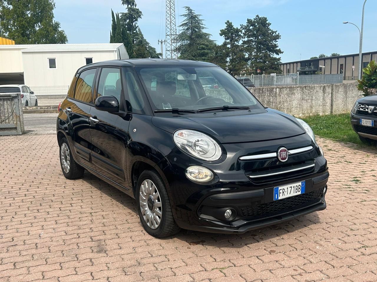 Fiat 500L 1.6 MJT 120CV AUTOCARRO