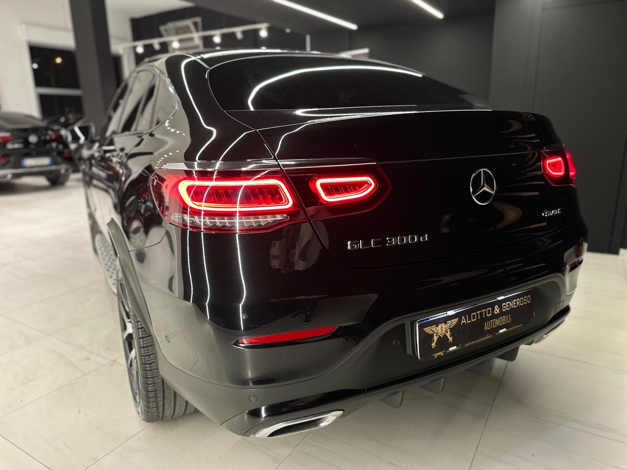 Mercedes GLC Coupé 300d 245 CV 4Matic Night Edition 2022