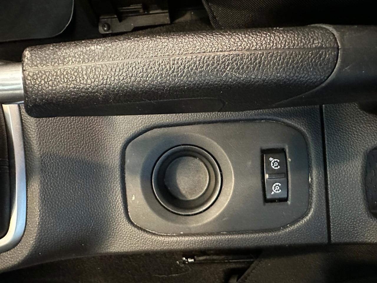 Dacia Duster 1.6 SCe GPL 4x2 Techroad
