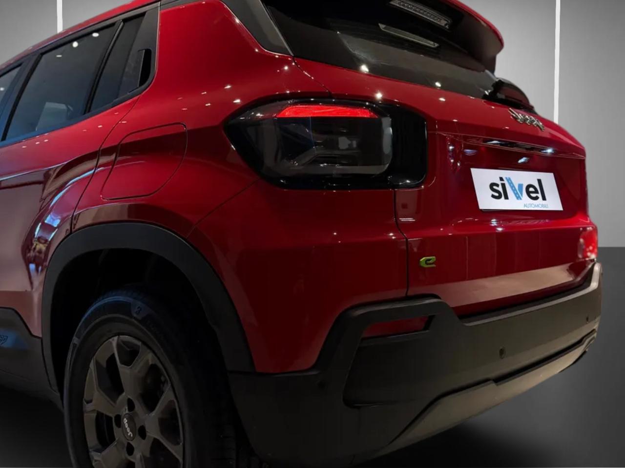 Jeep Avenger 1.2 Turbo 100 CV MHEV Longitude