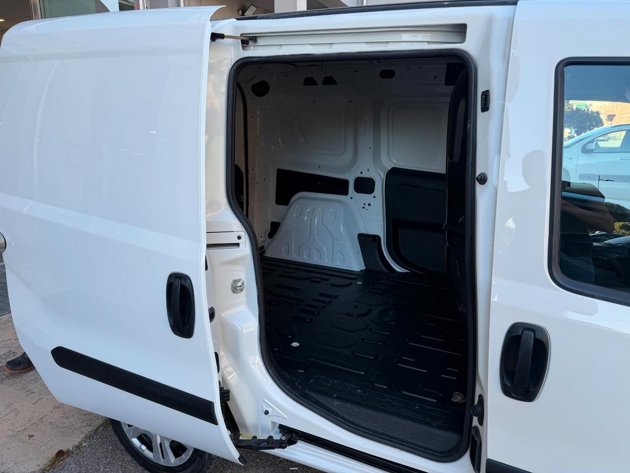 Fiat Doblo 1.3 MJT 95 CV PC-TN Cargo Lamierato SX