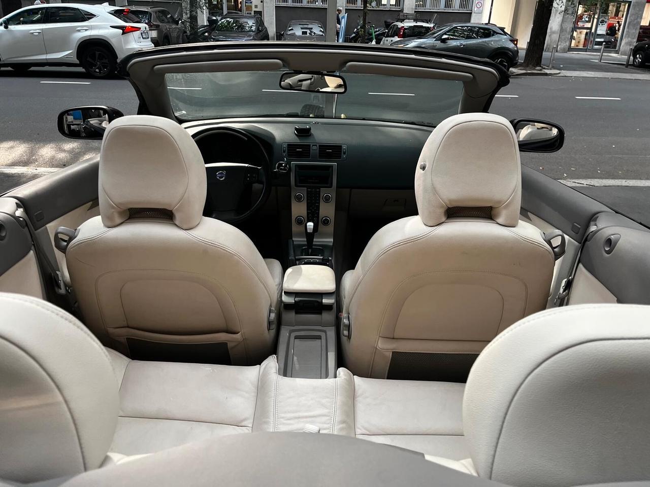 Volvo V70 2.4 D5 Momentum