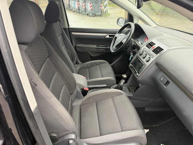 VOLKSWAGEN Touran 2.0 TDI 1.6V 7posti senza nessun lavoro da fare