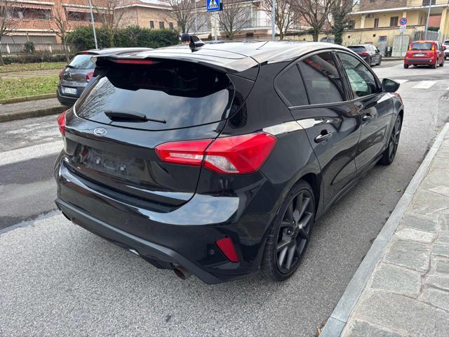 FORD Focus 2.3 EcoBoost 280 CV 5p. ST