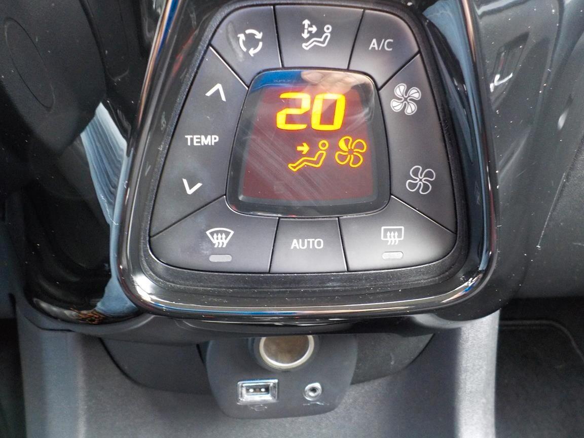 Peugeot 108 VTi 68 ETG 5 porte Allure Cambio Automatico