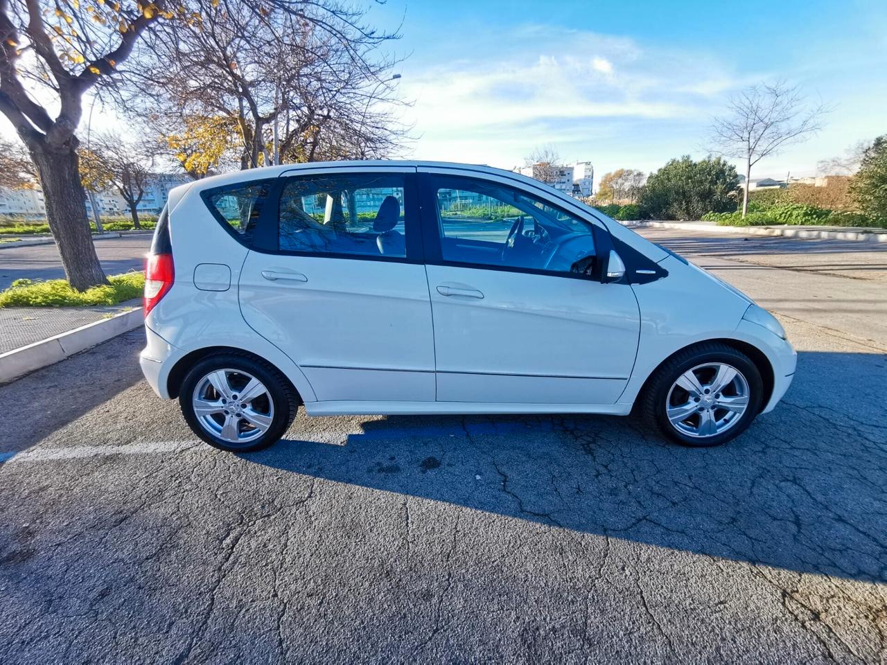 Mercedes-benz A 180 CDI Avantgarde NAVIG. 2010