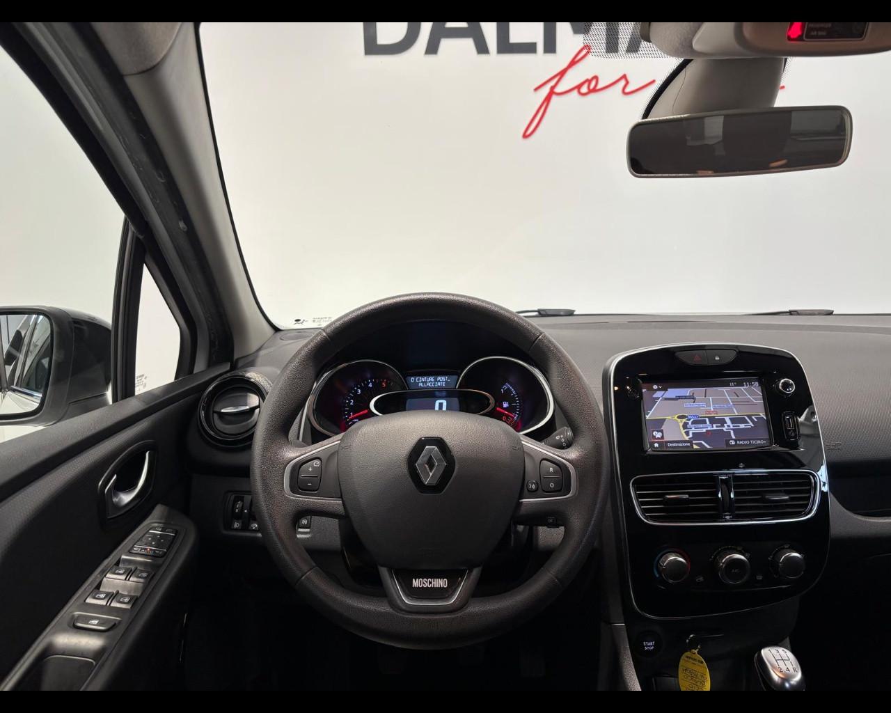 RENAULT Clio IV 2012 - Clio 5p 0.9 tce energy Duel 90cv