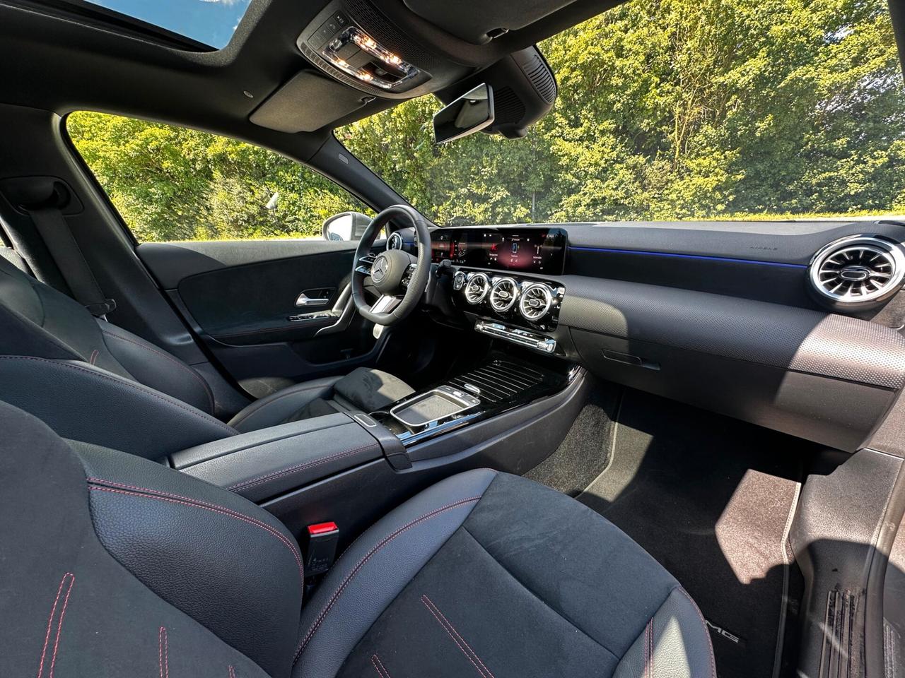 Mercedes-benz A 180 A 180 d Automatic AMG Line Premium Plus