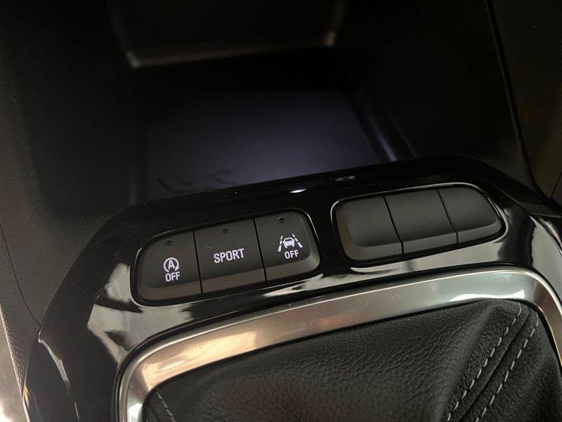 Opel Corsa 1.2 100cv GS MT6