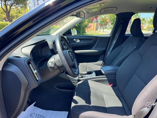 VOLVO XC40 T2 Geartronic Momentum