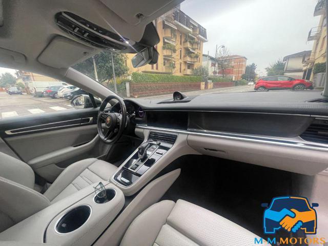PORSCHE Panamera 2.9 4 Platinum Edition