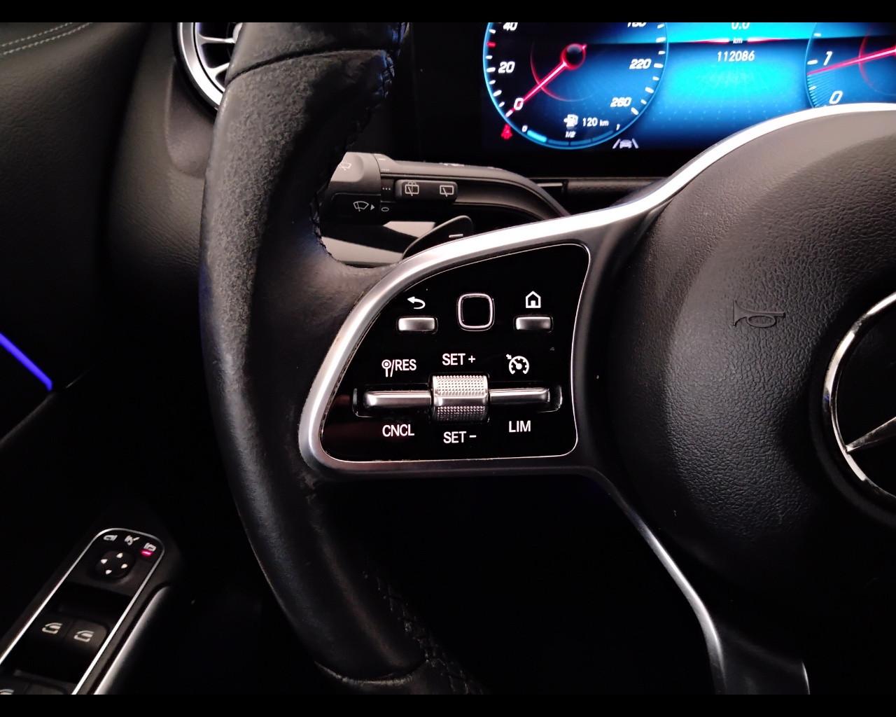 Mercedes-Benz GLA-H247 2020 - GLA 200 Sport Plus auto