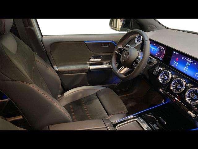 Mercedes-Benz GLA 180 D Progressive Advanced Plus 8G-DCT